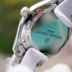 Đáy kin cho khả năng chống nước tốt hơn