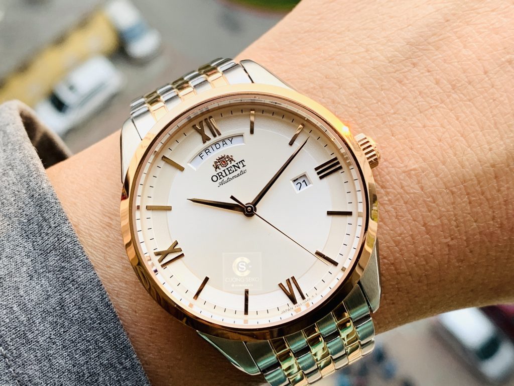 Đồng Hồ Orient Day Date RA-AX0001S Thiết Kế Đơn Giản 