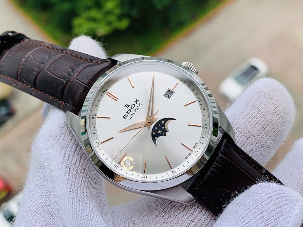 Lịch Moonphase trên chiếc Edox Moonphase 80505-3-AIR