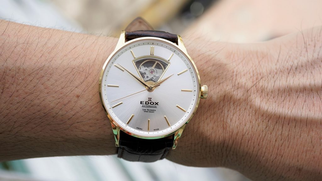 Edox 85010-37J-AID có kích thước 40mm