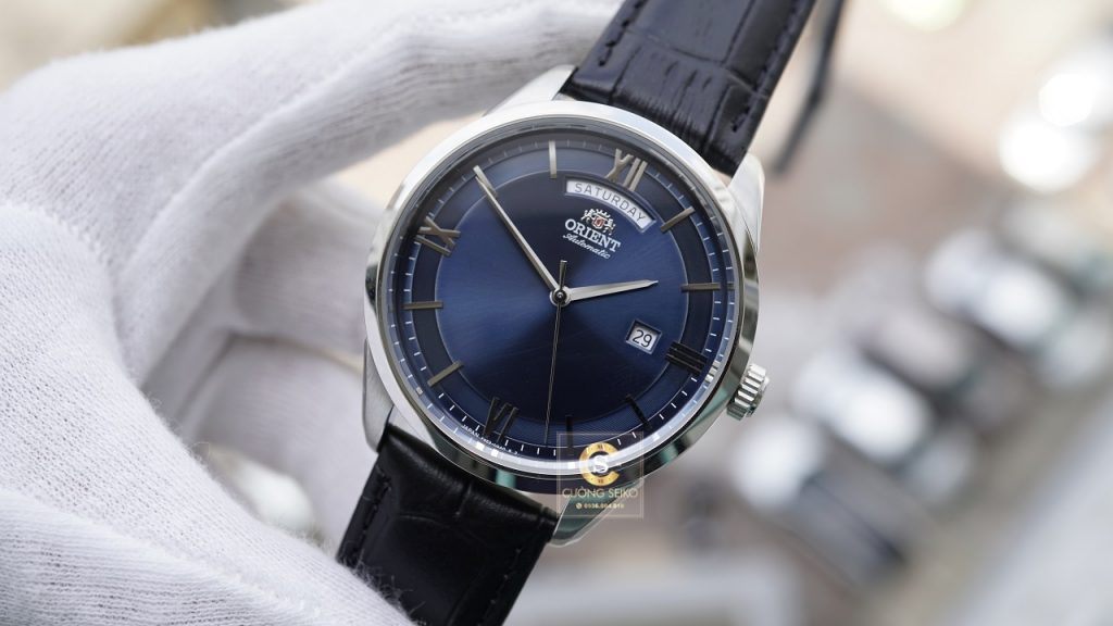 Orient Day Date RA-AX0007L0HB mặt dial xanh trẻ trung 