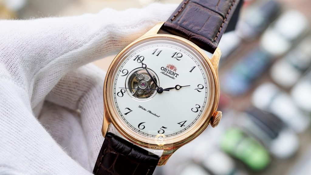 Orient RA-AG0012S10B thiết kế kim ngỗng sang trọng